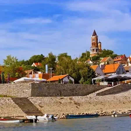 Danube House, Apartman *